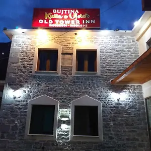 Kulla E Vjeter Guest house Koman