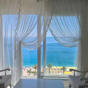 Konyaalti Plajinda Dublex Gemi Ev Apartment Antalya