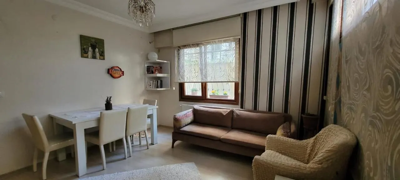 Guest house An Easy Transport And Quiet Apartment In Istanbul Turkey